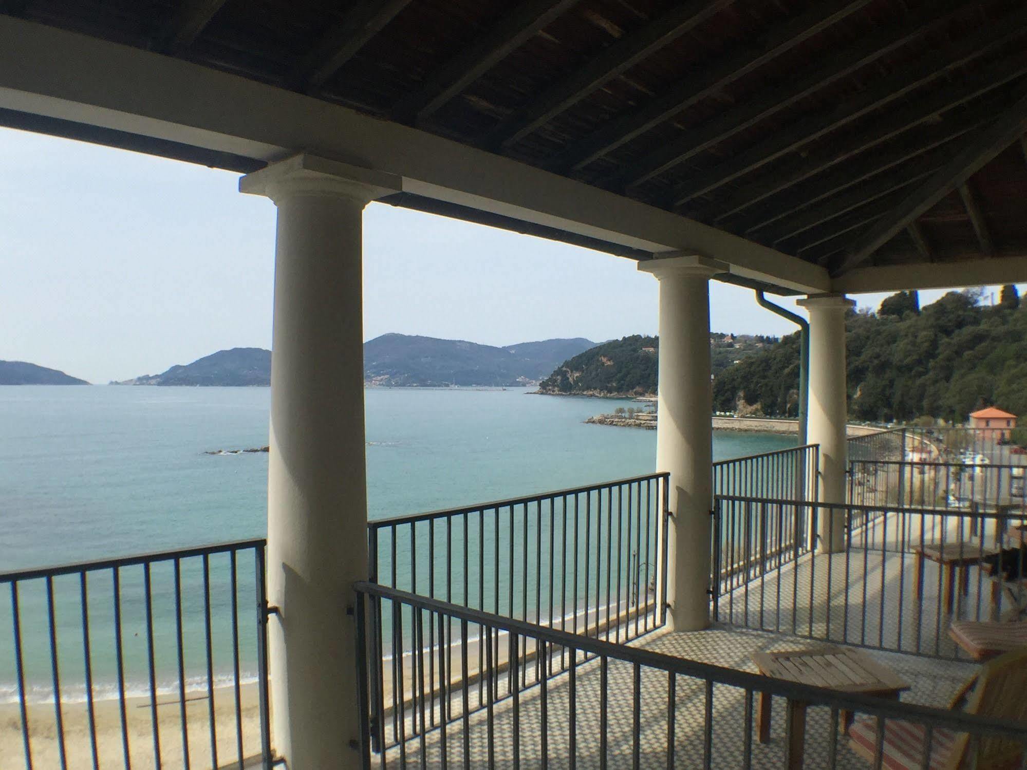 Hotel Venere Azzurra Lerici Exterior photo