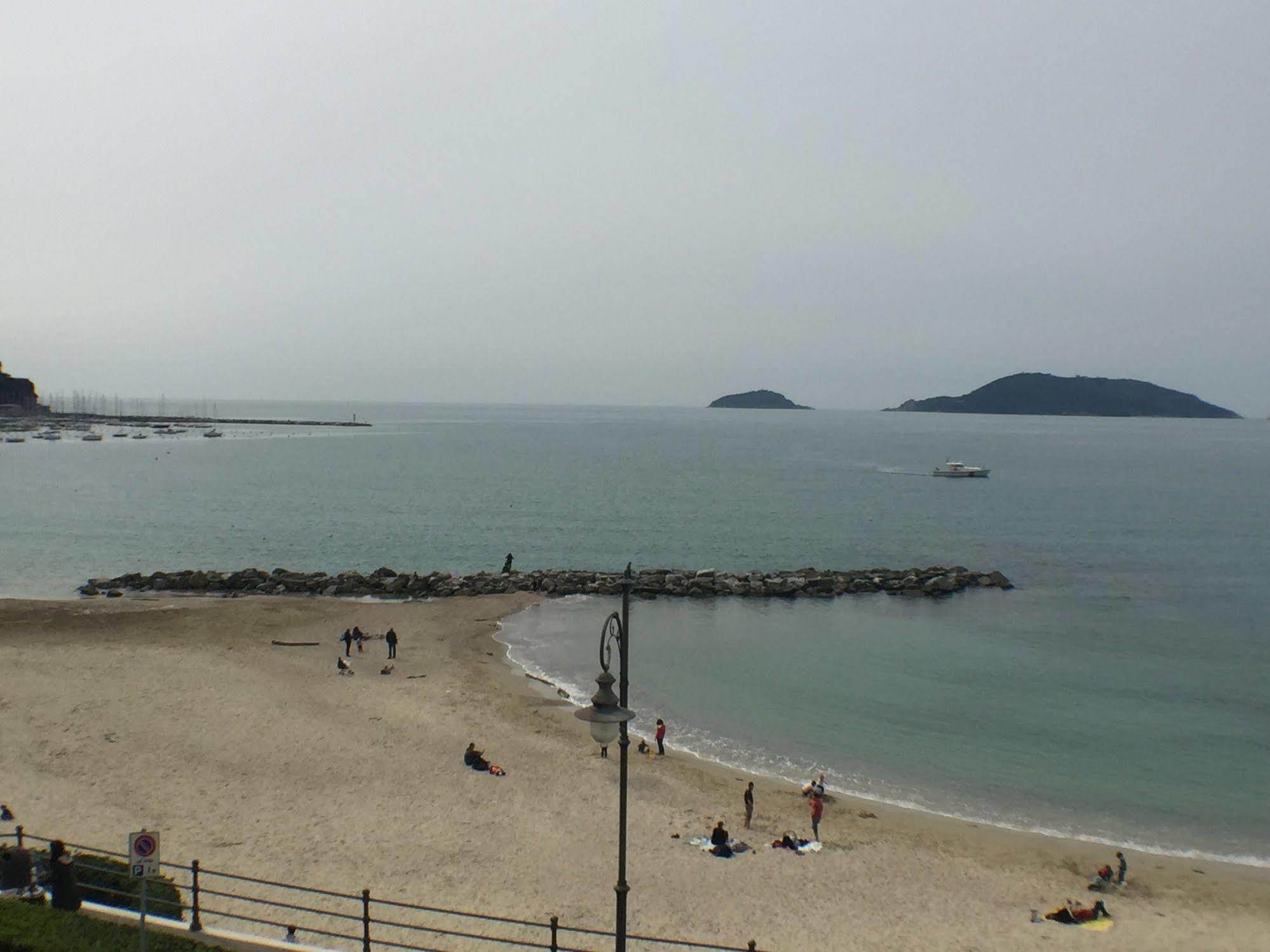 Hotel Venere Azzurra Lerici Exterior photo